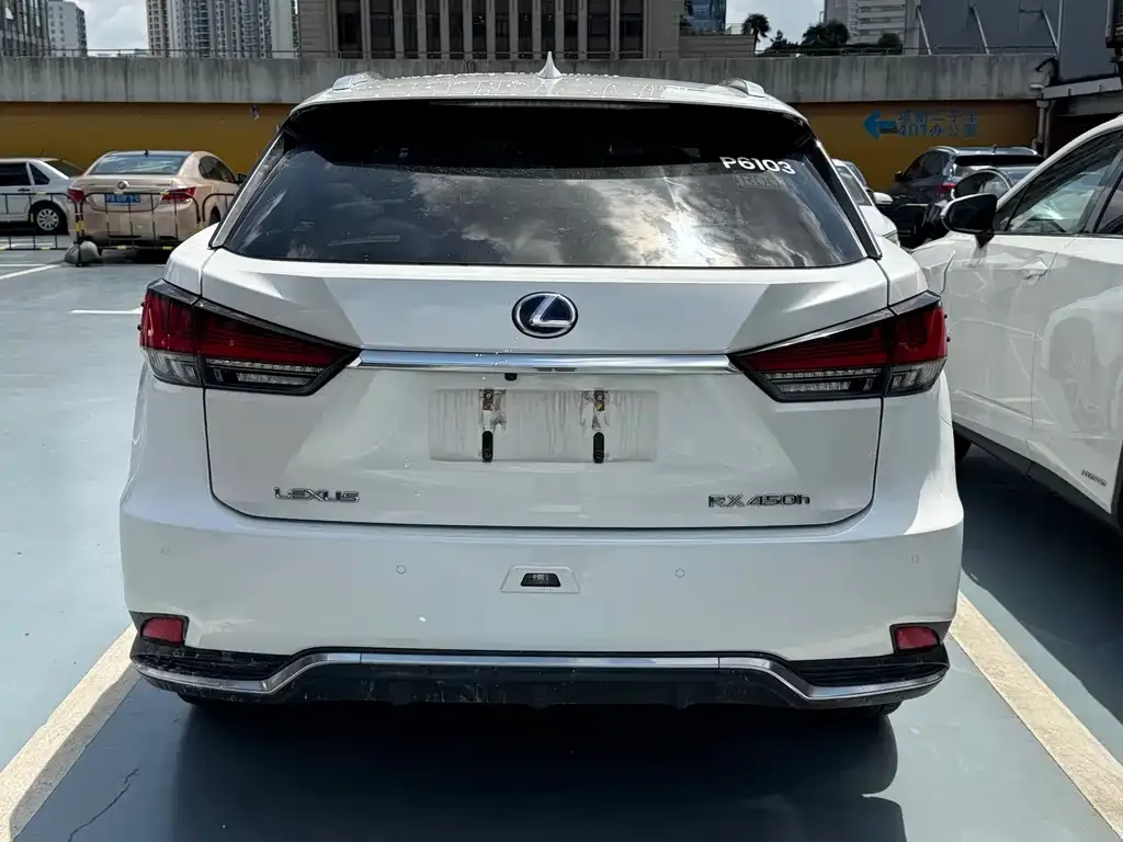 Lexus RX — фото 6