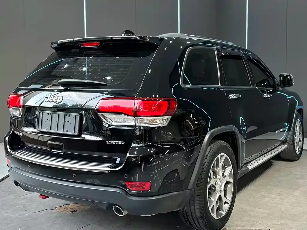 Jeep Grand Cherokee (Import) — фото 5