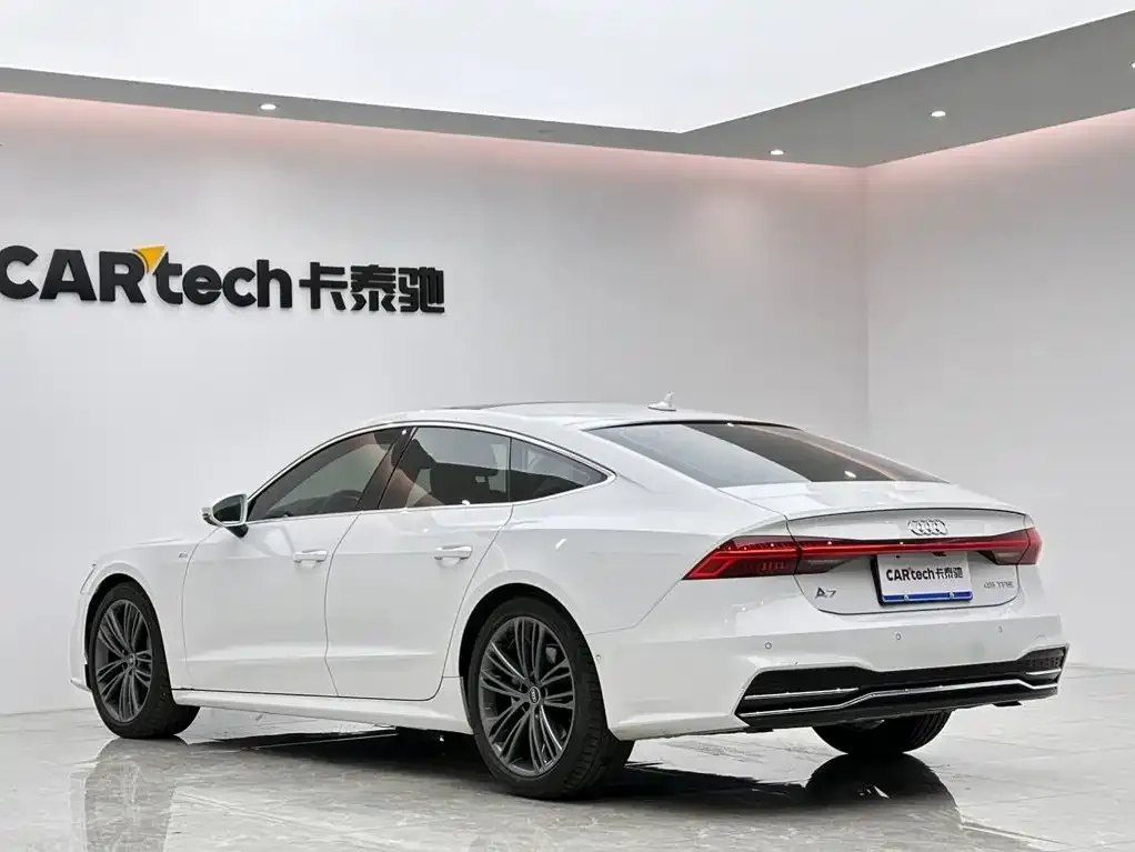 Audi A7 — фото 4