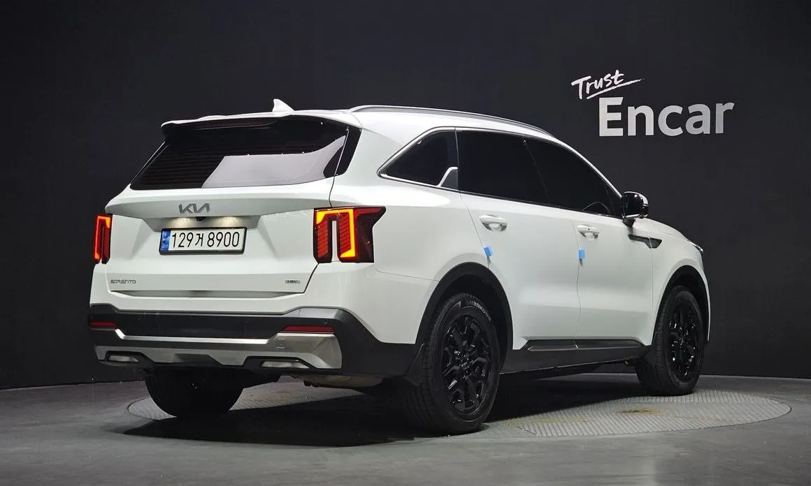 Kia Sorento — фото 4