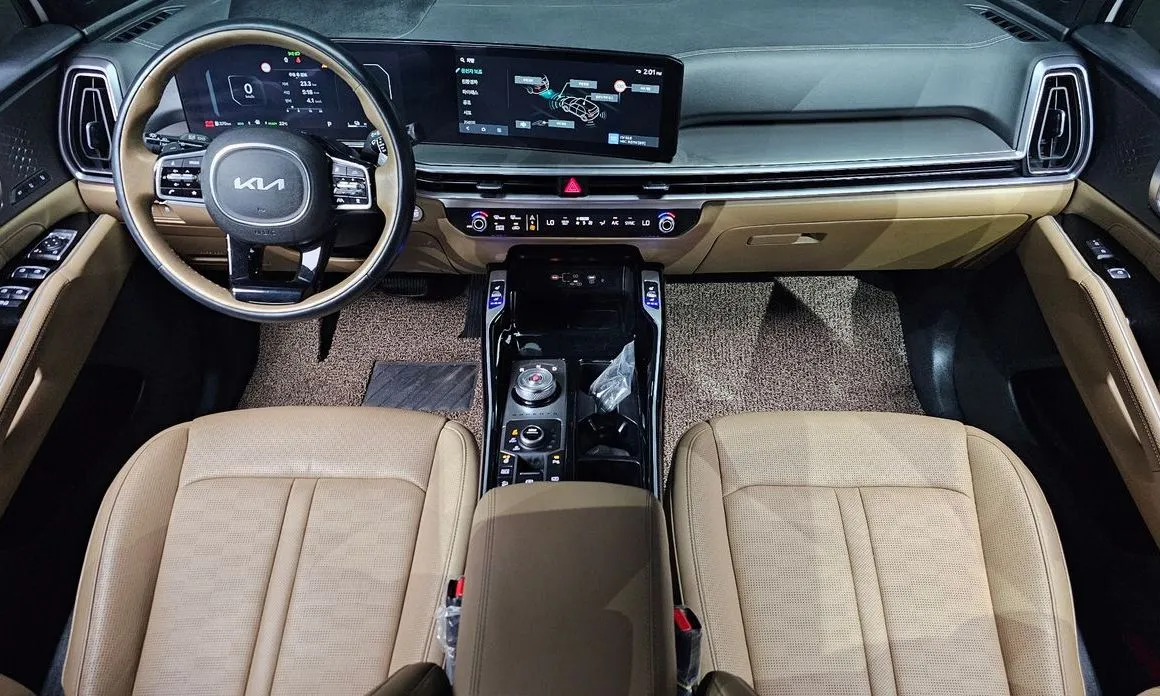 Kia Sorento — фото 5