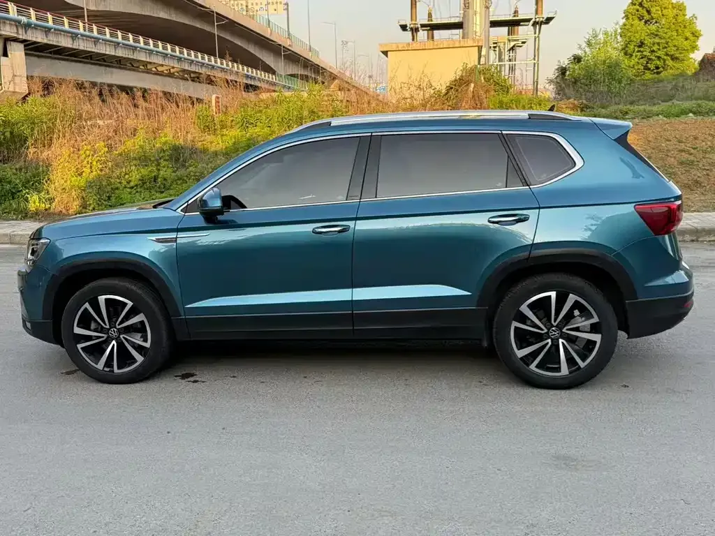 Volkswagen Tharu — фото 8