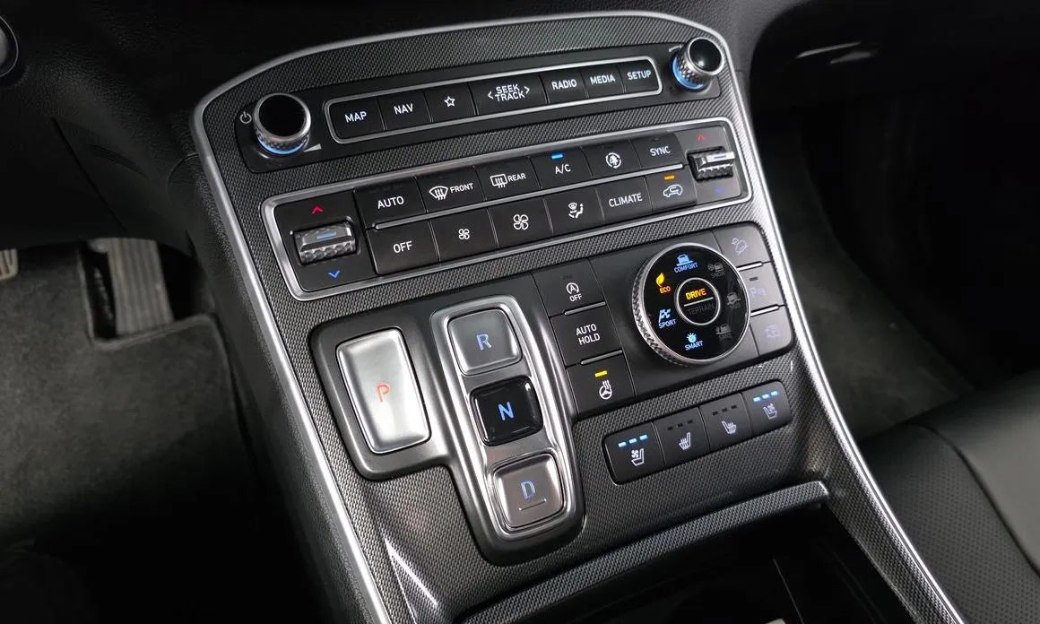 Hyundai Santafe — фото 9