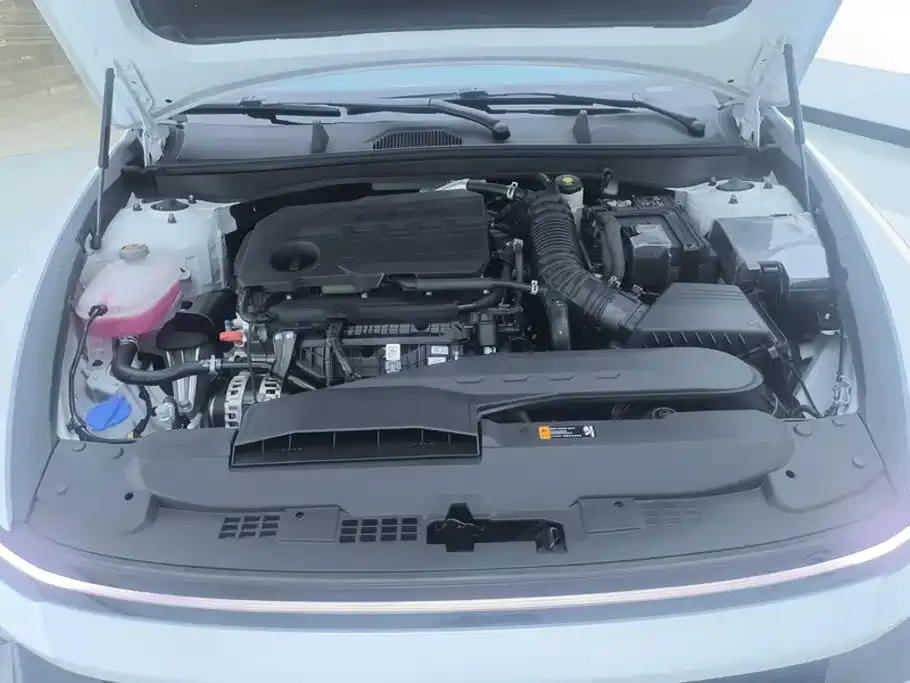 Hyundai Sonata — фото 3
