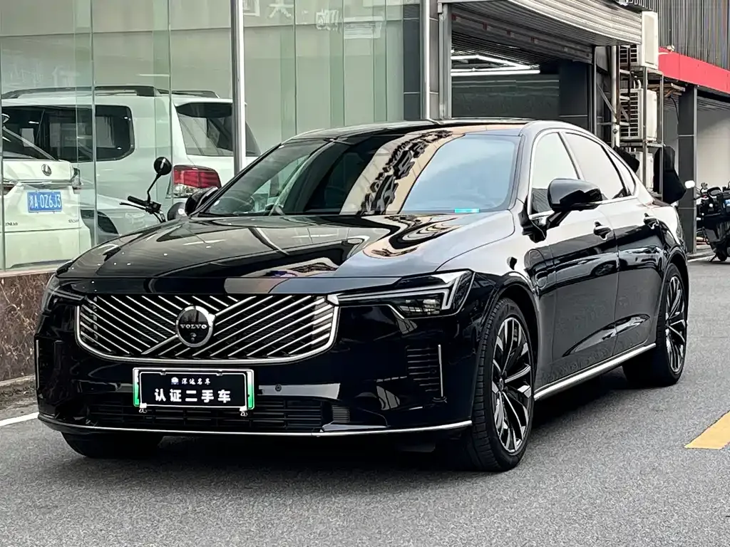 Volvo S90 PHEV — фото 1