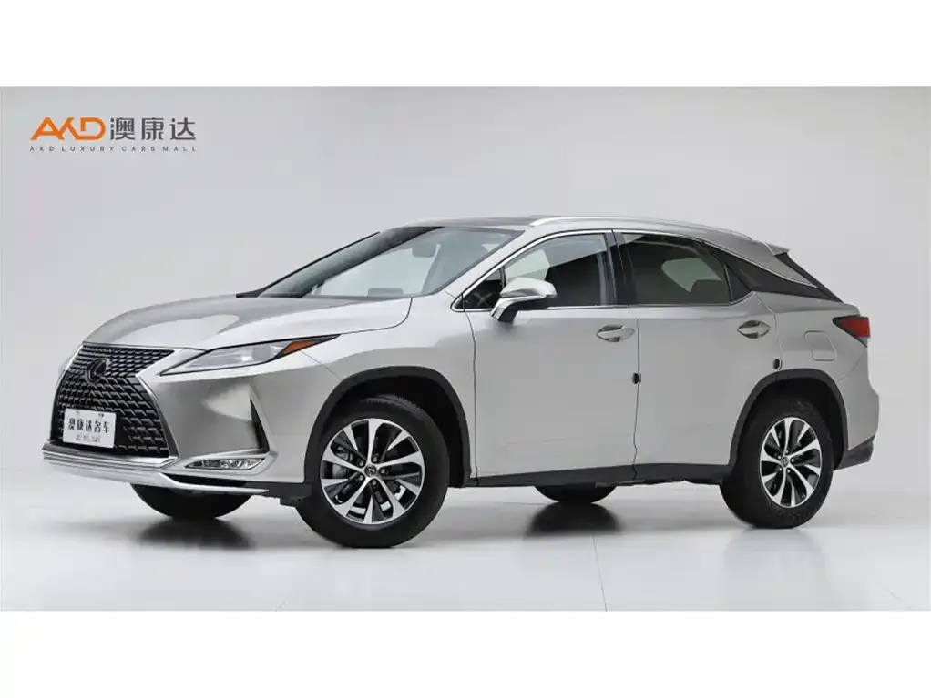 Lexus RX — фото 1