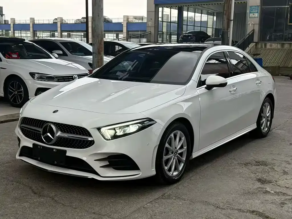 Mercedes-Benz A-Class — фото 1