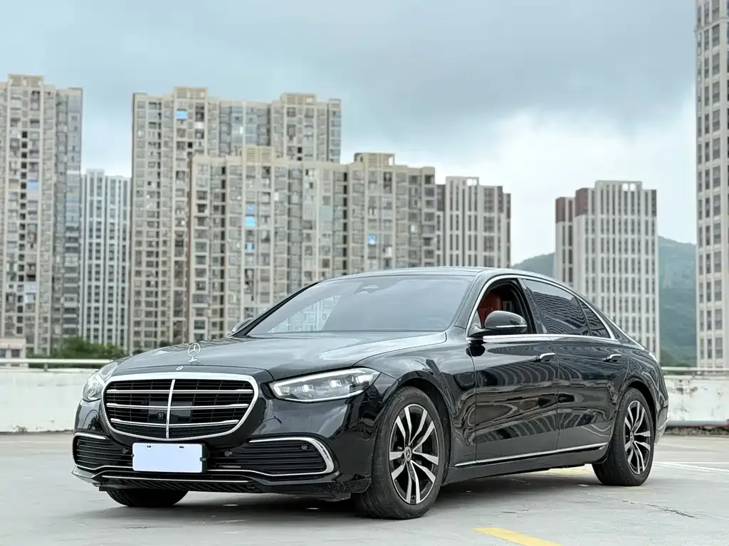 Mercedes-Benz S-Class — фото 1