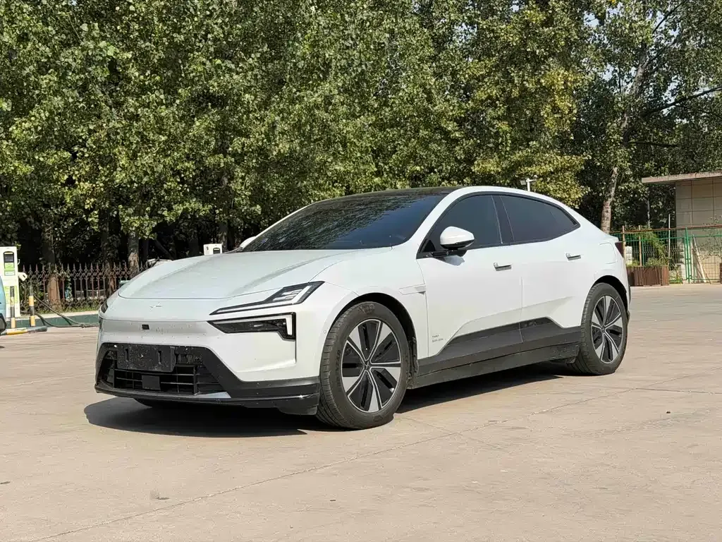 Polestar Polestar 4 — фото 1