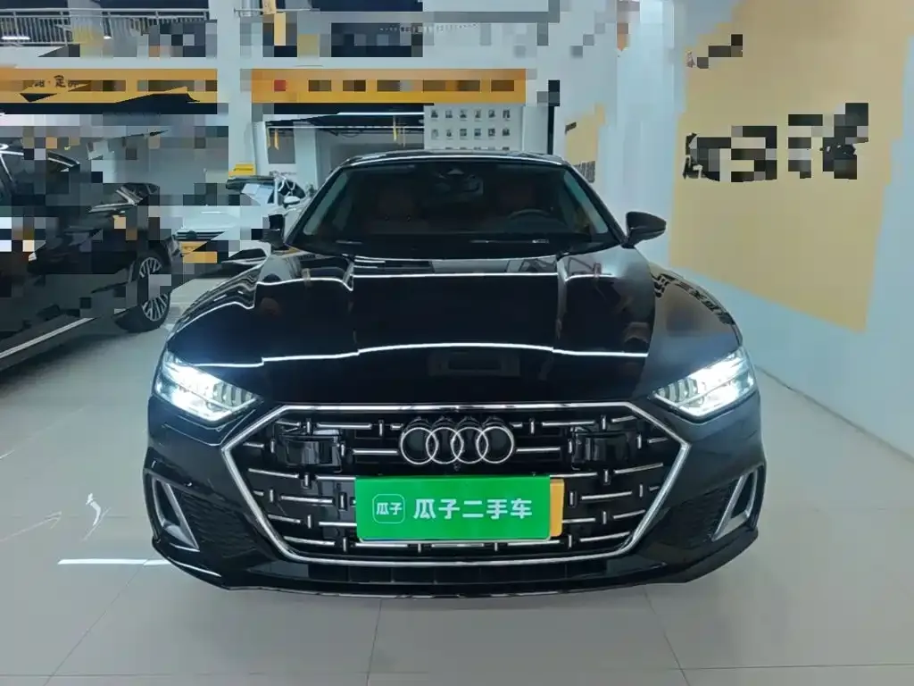 Audi A7L — фото 2