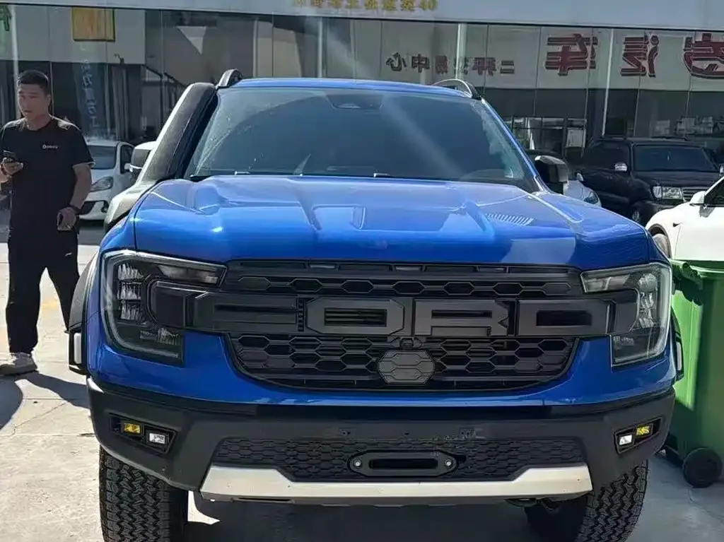 Ford Ranger — фото 1