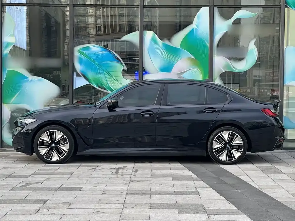 BMW i3 — фото 5