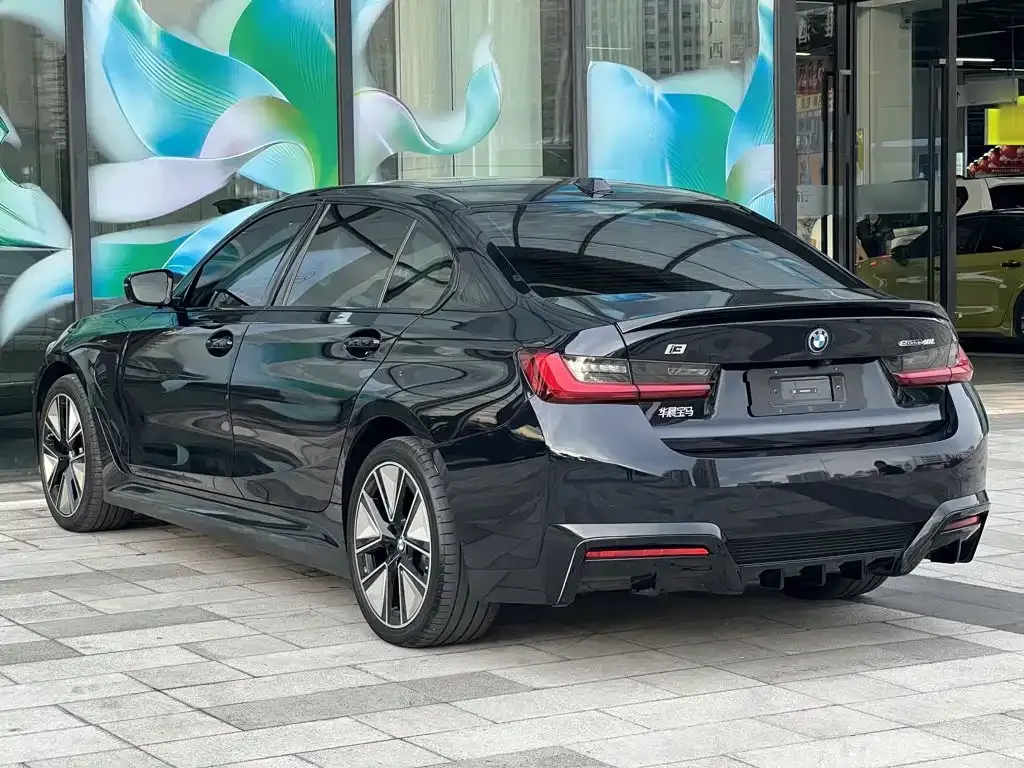 BMW i3 — фото 3