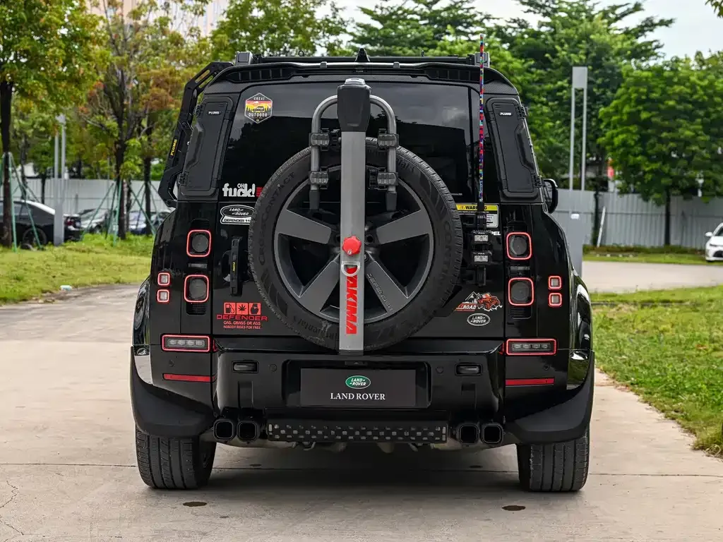 Land Rover Defender — фото 9
