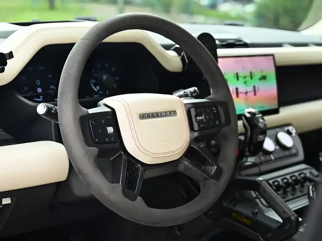 Land Rover Defender — фото 2