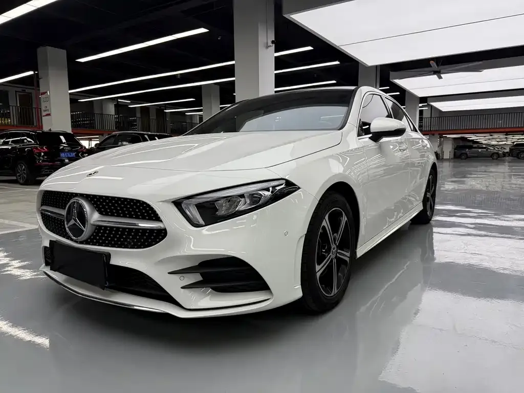 Mercedes-Benz A-Class — фото 1