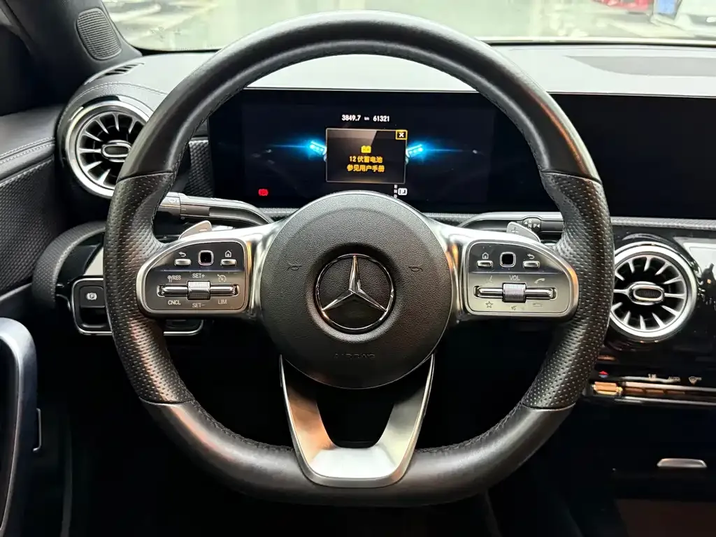 Mercedes-Benz A-Class — фото 5