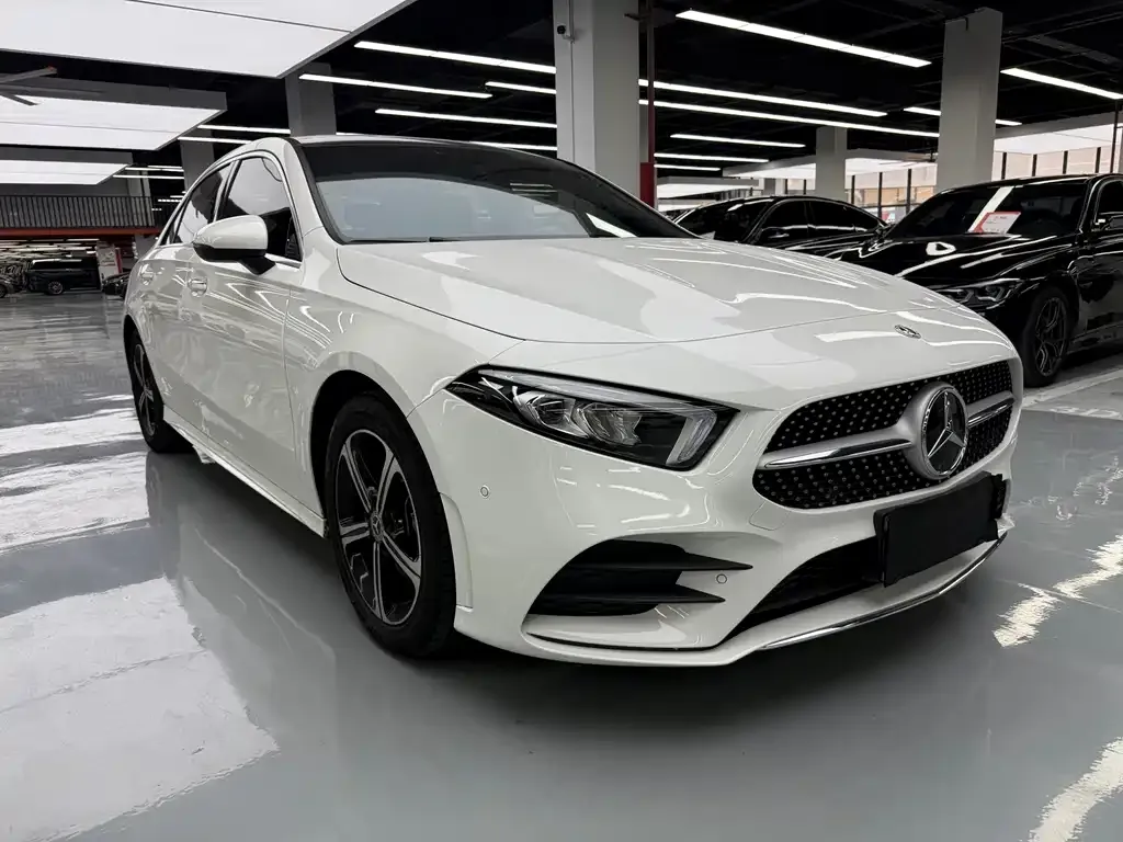 Mercedes-Benz A-Class — фото 6