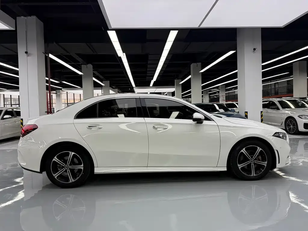 Mercedes-Benz A-Class — фото 2