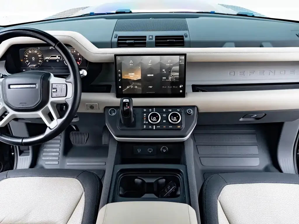 Land Rover Defender — фото 7