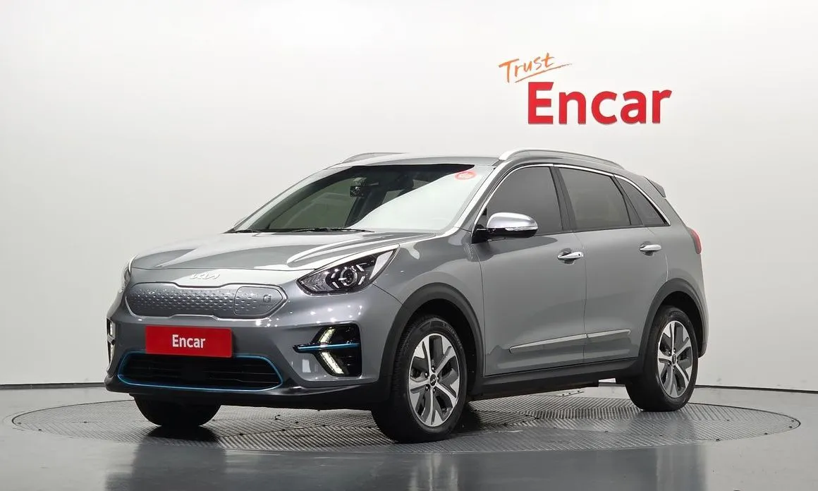 Kia Niro — фото 1