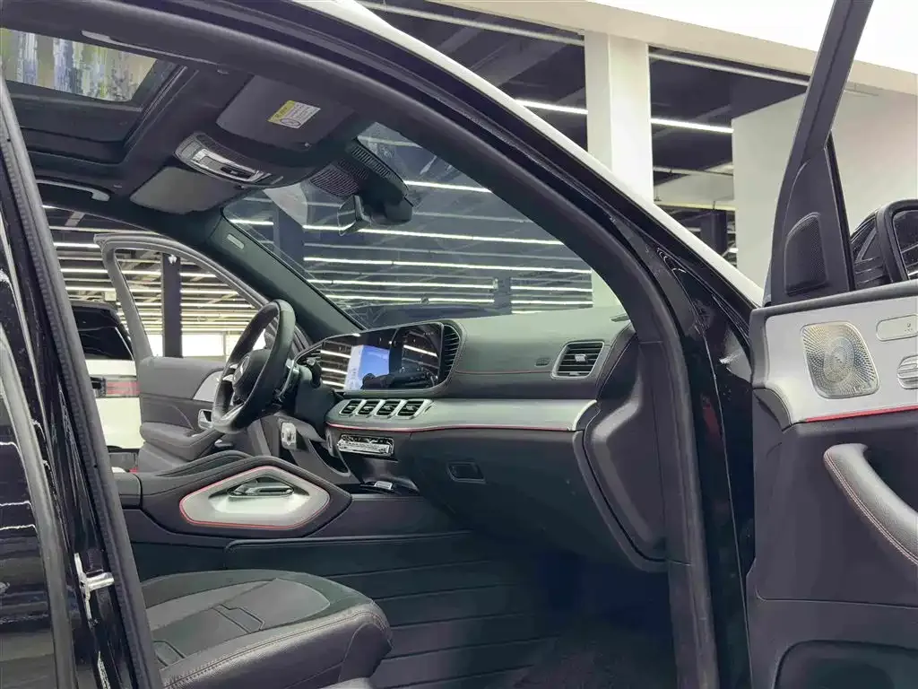 Mercedes-Benz GLE AMG — фото 8