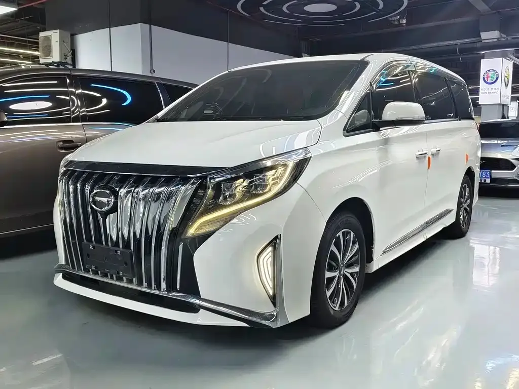 GAC Motor Trumpchi M8 — фото 1