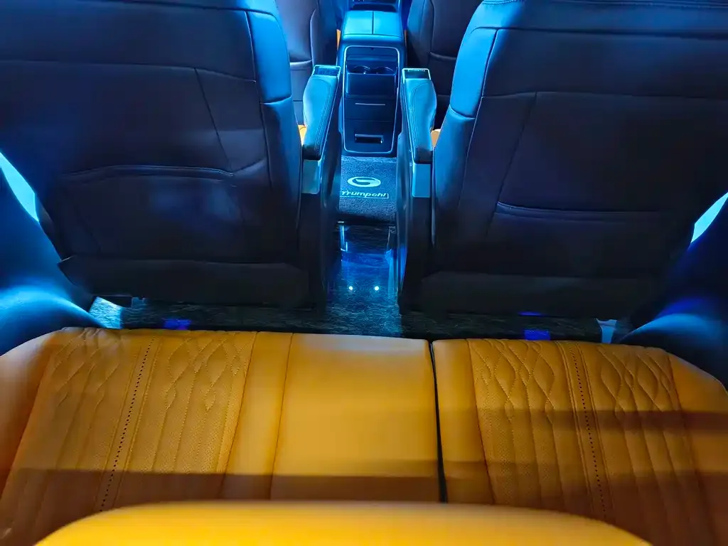 GAC Motor Trumpchi M8 — фото 2