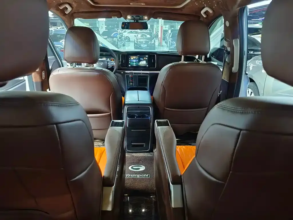 GAC Motor Trumpchi M8 — фото 5