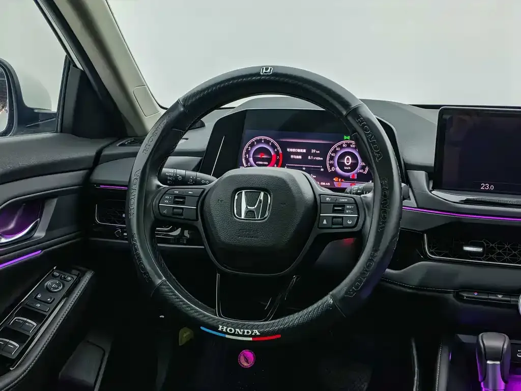 Honda Inspire — фото 8