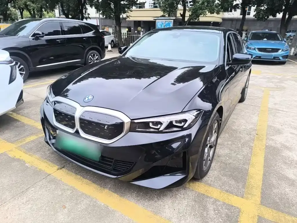 BMW i3 — фото 8