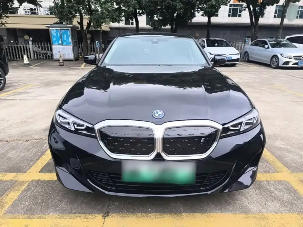 BMW i3 — фото 7