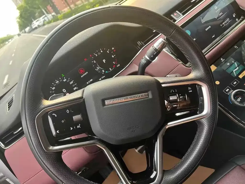 Land Rover Evoque — фото 2