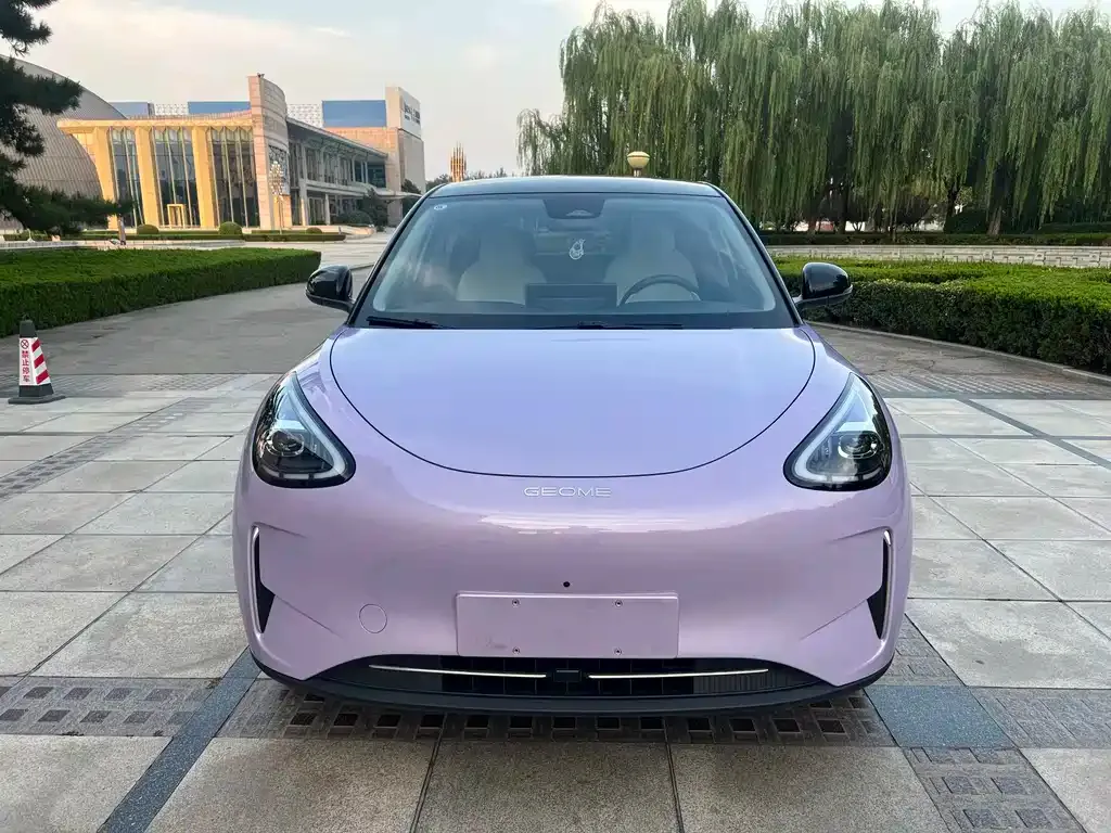 Geely Starburst — фото 1
