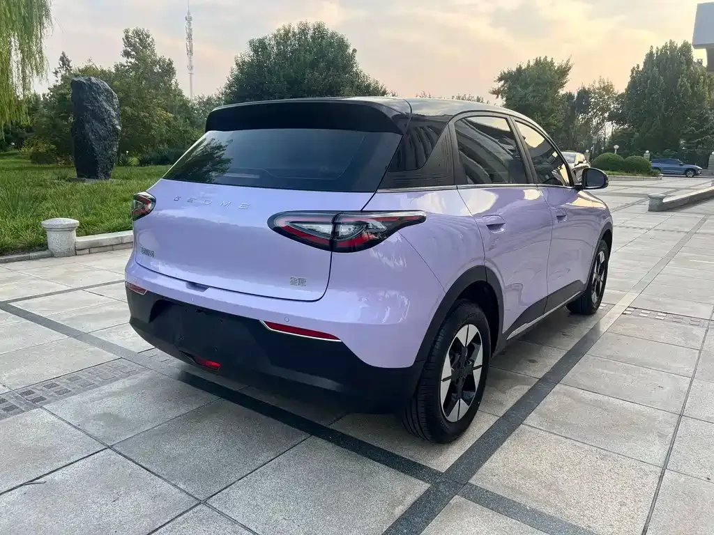 Geely Starburst — фото 10