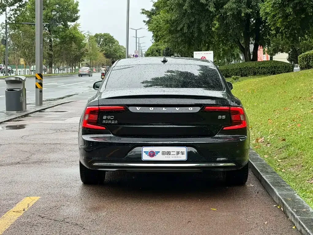 Volvo S90 — фото 10