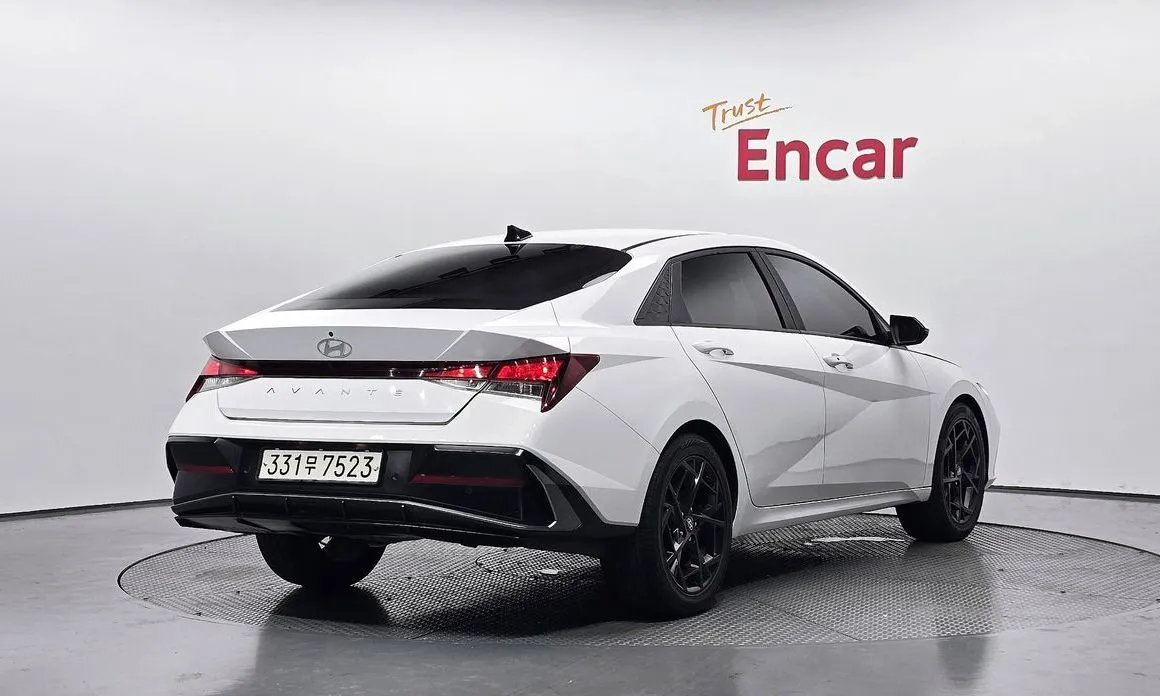 Hyundai AVANTE — фото 5