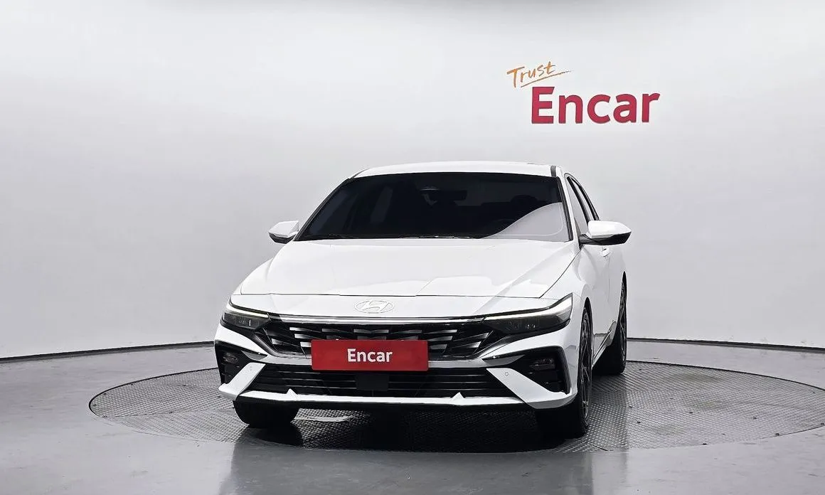 Hyundai AVANTE — фото 3