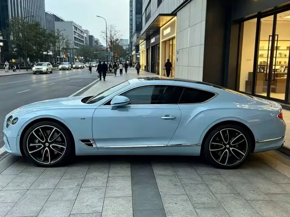 Bentley Continental — фото 7