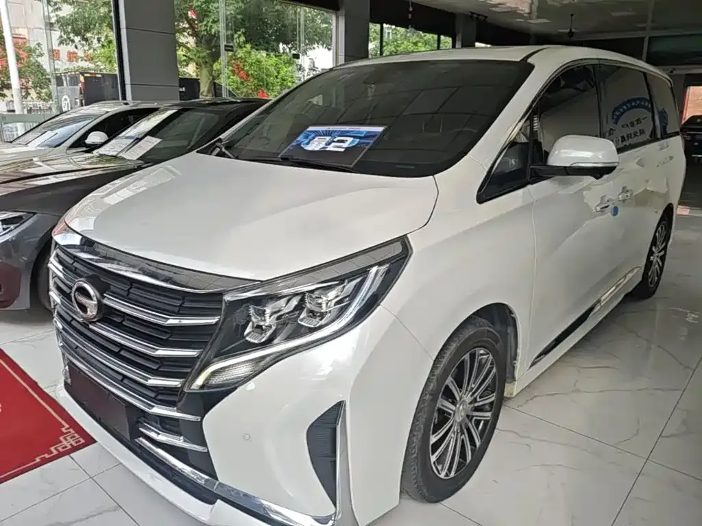 GAC Motor Trumpchi M8 — фото 1