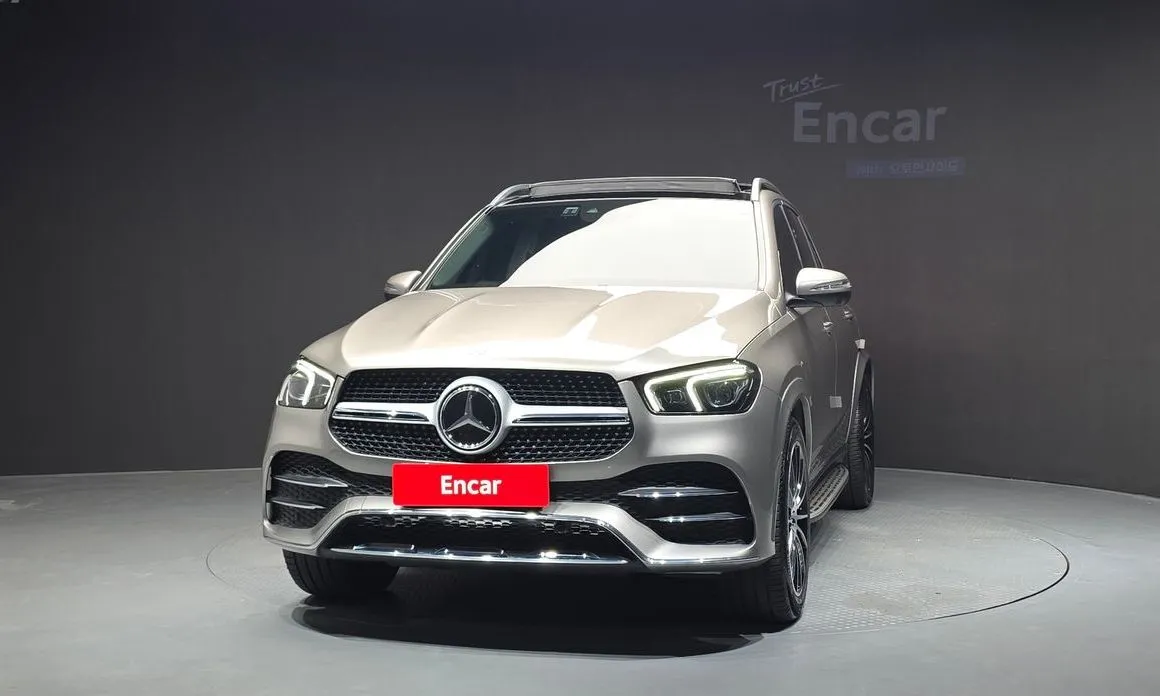 Mercedes-Benz GLE-Class — фото 6