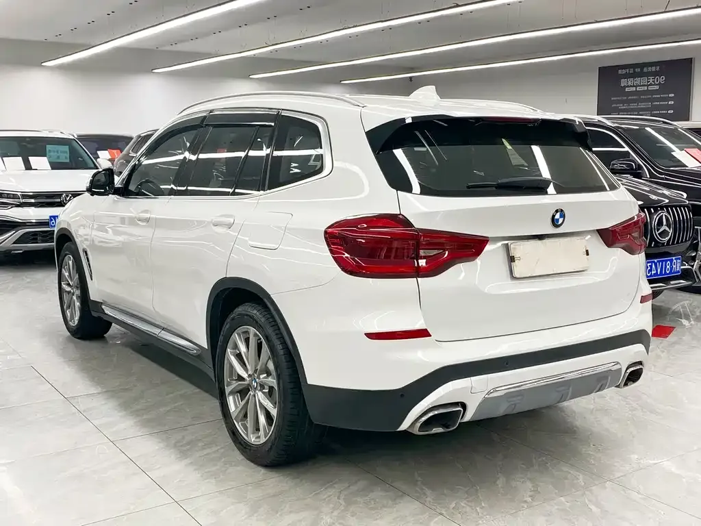 BMW X3 — фото 2