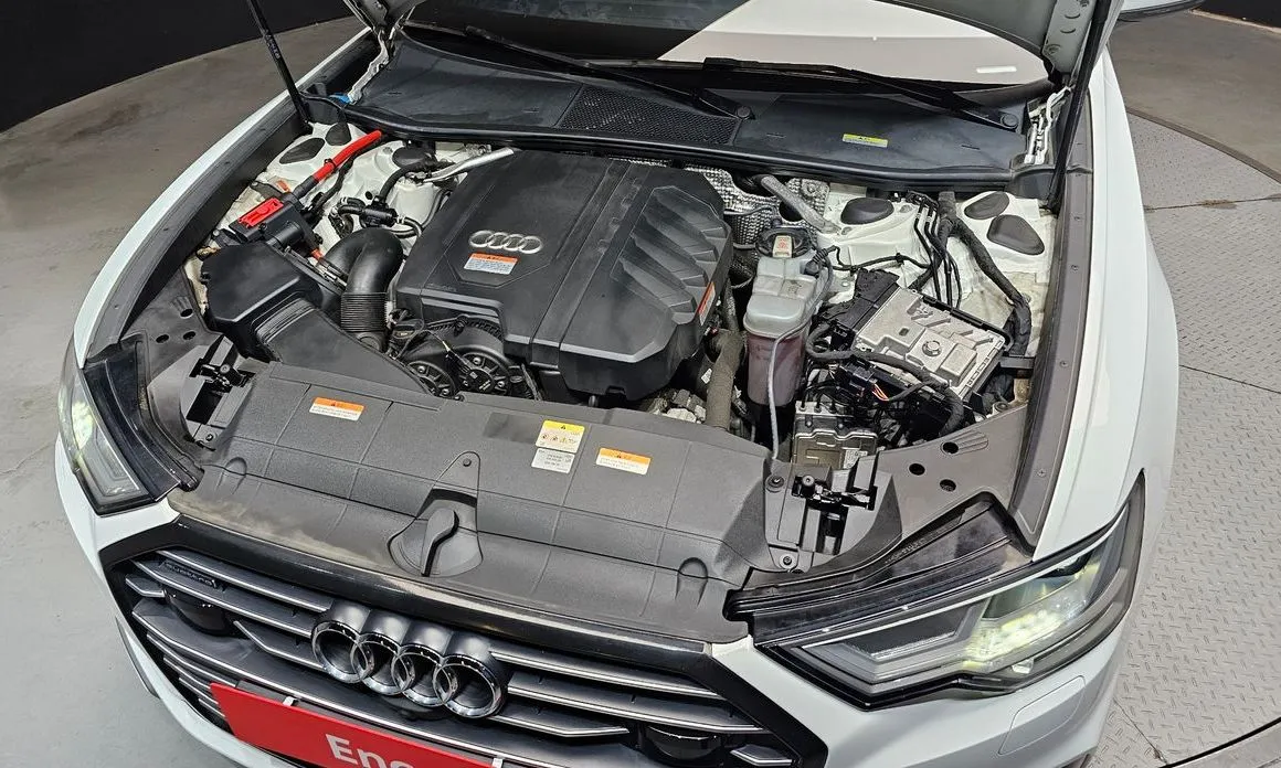 Audi A6 — фото 10