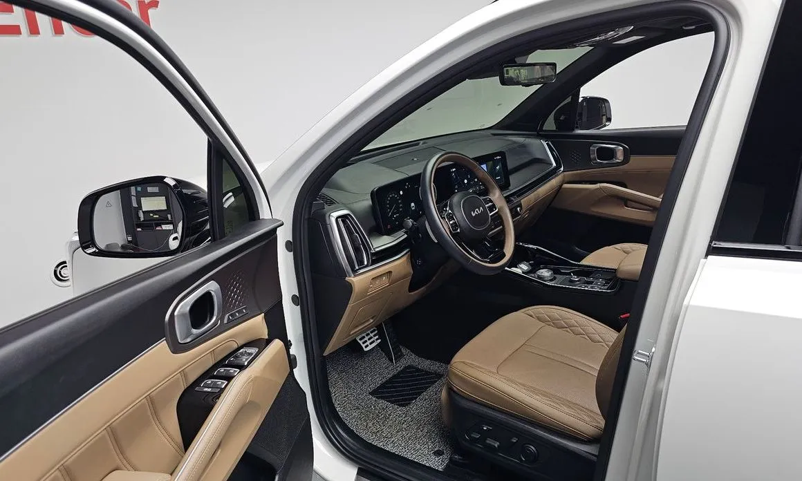 Kia Sorento — фото 6
