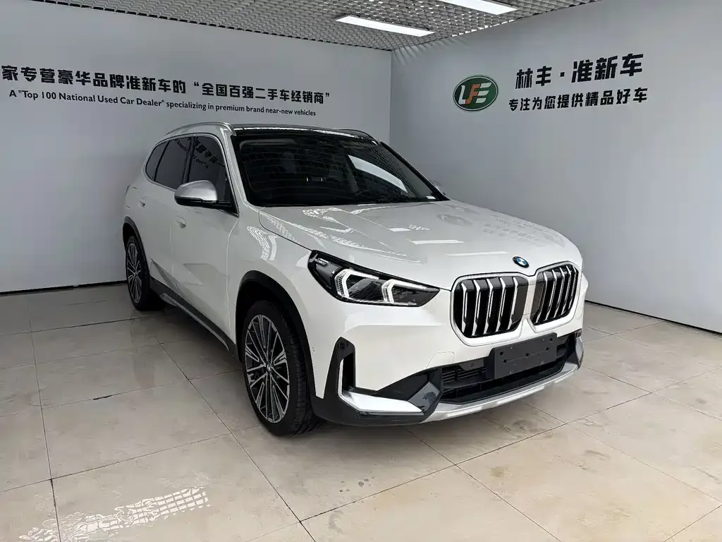 BMW X1 — фото 7