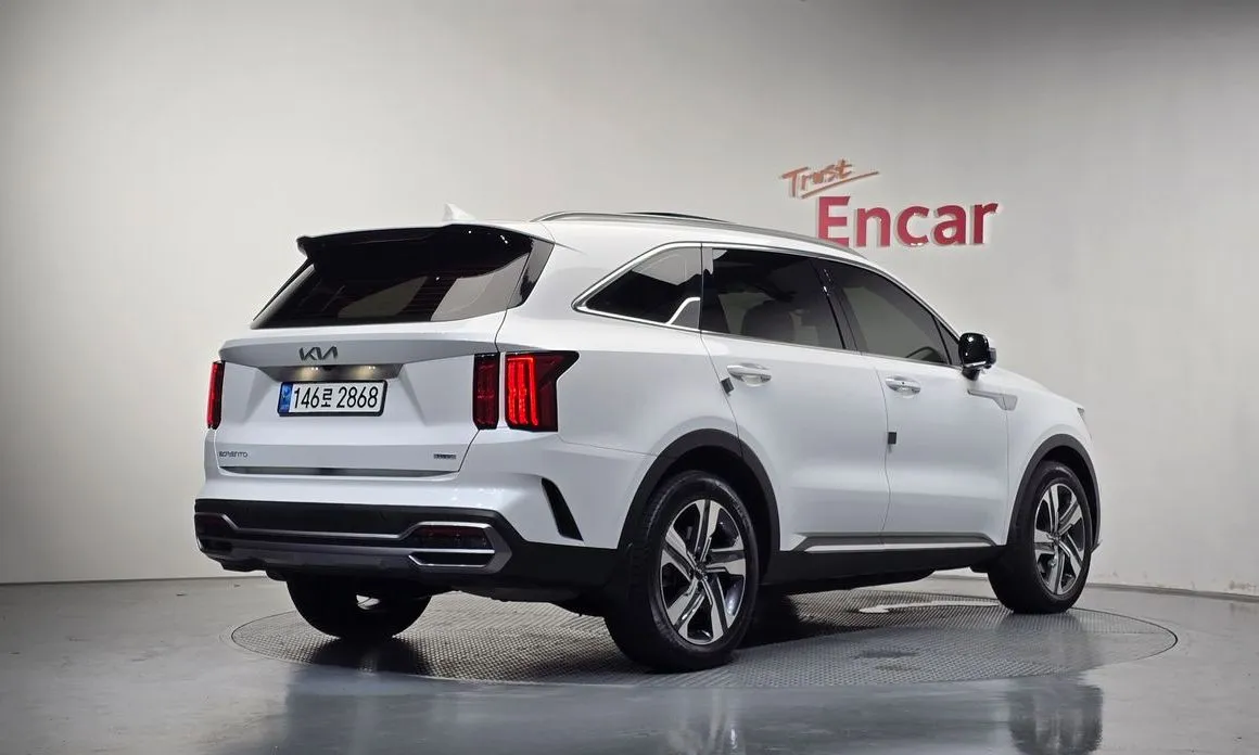 Kia Sorento — фото 6