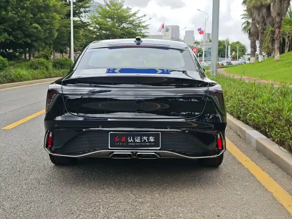 Hongqi H6 — фото 6