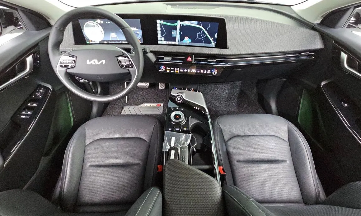 Kia EV6 — фото 9