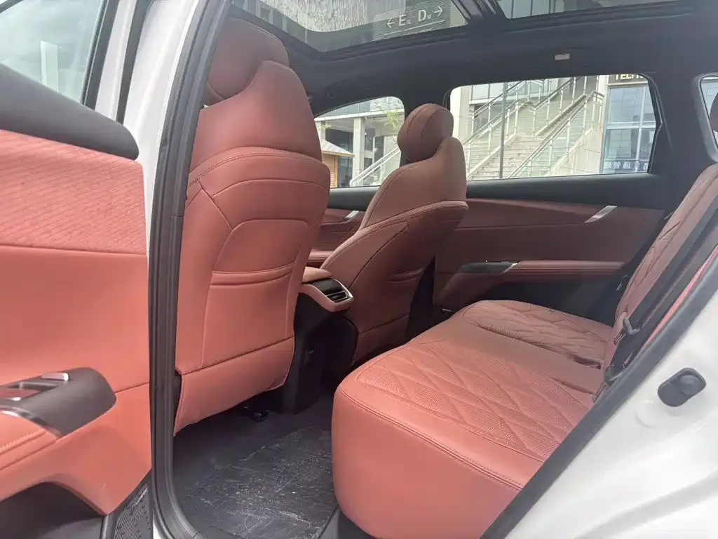 Changan CS75 PLUS — фото 2