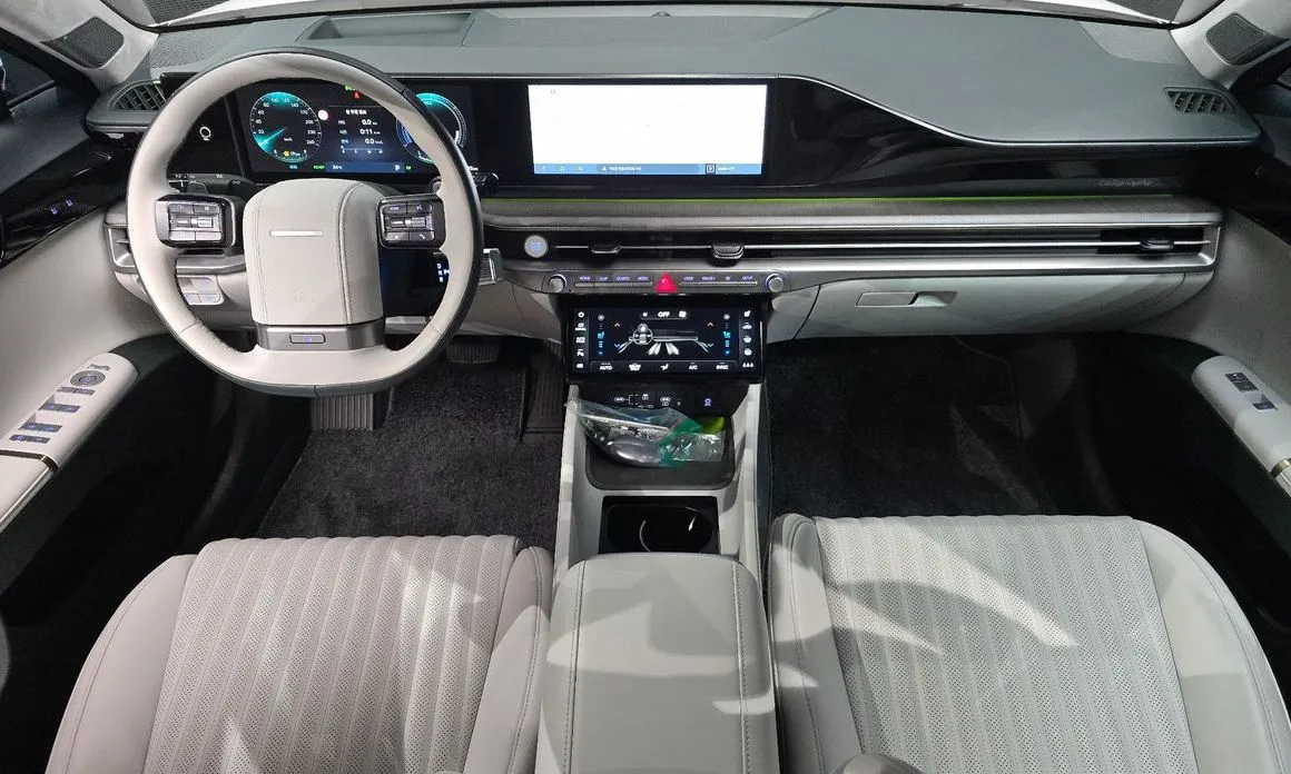 Hyundai Grandeur — фото 10